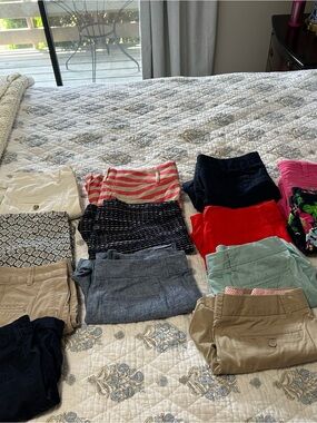 Women’s size 4 shorts lot—J Crew, Banana Republic, Ralph Lauren and Loft-13 pair